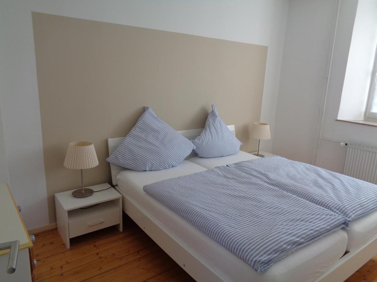 Ferienwohnung Altes Pfarrhaus Mit Flair Und Moselblick Brauneberg Exteriör bild