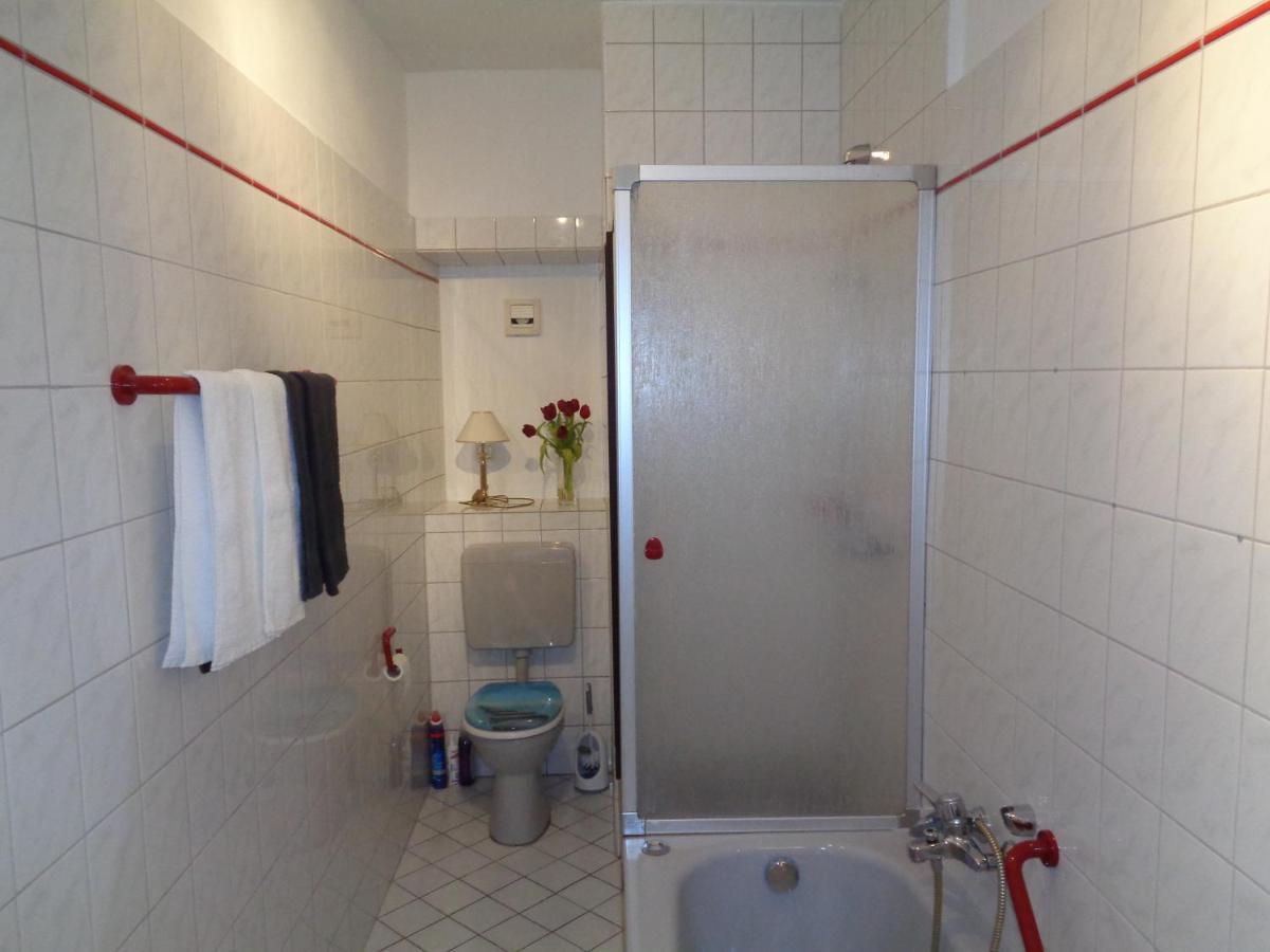 Ferienwohnung Altes Pfarrhaus Mit Flair Und Moselblick Brauneberg Exteriör bild